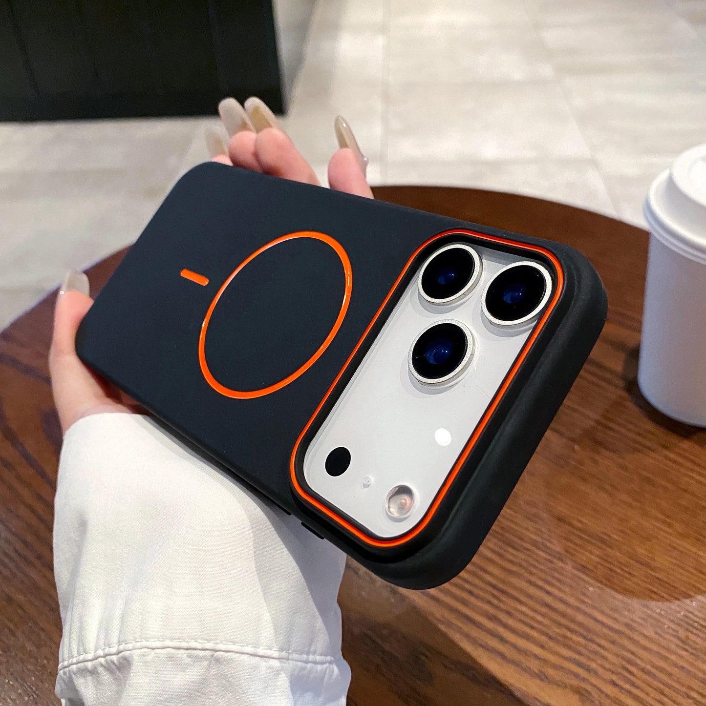 Ultrathin Simple Magnetic Phone Case for iPhone