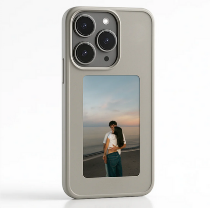 Gray NFC smart phone case with wireless display technology